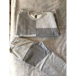 Grey Abstract Sweatsuit - Crewneck & Sweatpants